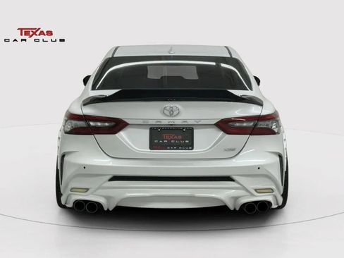 Used 2021 Toyota Camry XSE image 6