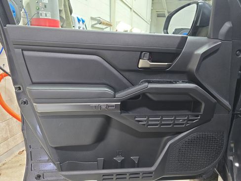 Used 2025 Toyota Tacoma TRD Off-Road image 26