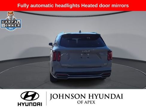 Used 2023 Kia Sorento SX image 8