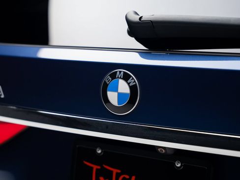 Used 2022 BMW ALPINA XB7 AWD/4WD image 30