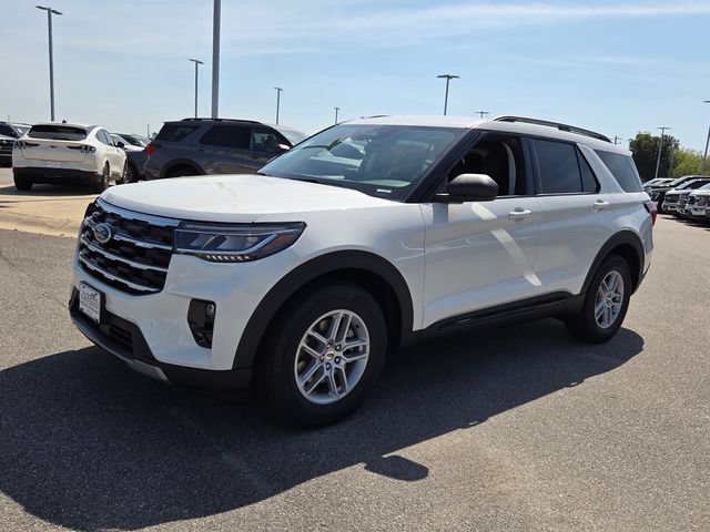 New 2026 Ford Explorer Active w/ Active Comfort Package RWD image 27