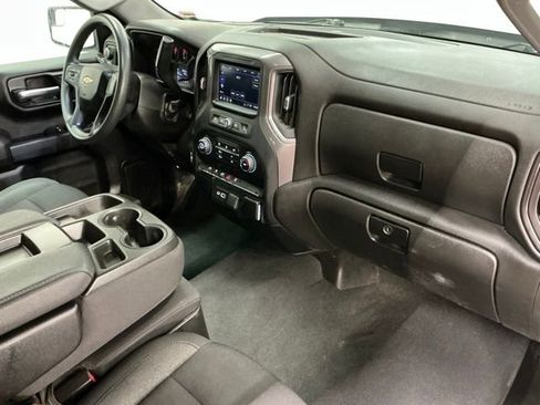 Used 2023 Chevrolet Silverado 1500 Custom image 18