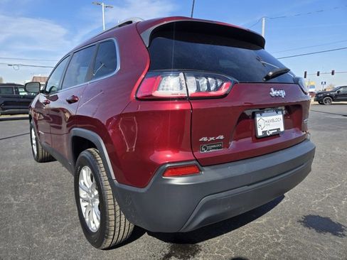 Used 2019 Jeep Cherokee Latitude w/ Cold Weather Group image 37