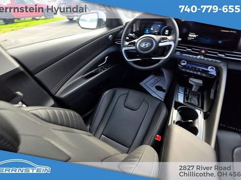 Certified 2026 Hyundai Elantra Limited w/ Cargo Package FWD image 10