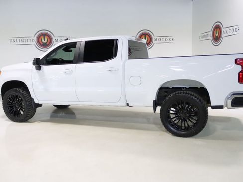 Used 2026 Chevrolet Silverado 1500 LT w/ Z71 Off-Road Package AWD/4WD image 32