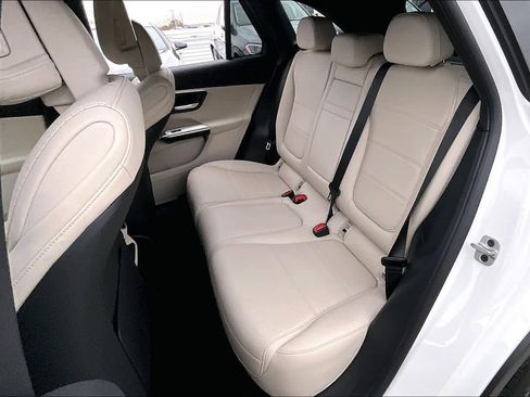 Certified 2025 Mercedes-Benz GLC 300 4MATIC image 21