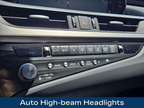 Used 2021 Lexus ES 250 w/ Premium Package AWD/4WD image 18