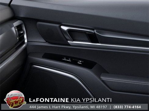 New 2025 Kia Telluride S image 50