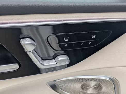 Used 2024 Mercedes-Benz C 300 C 300 image 15