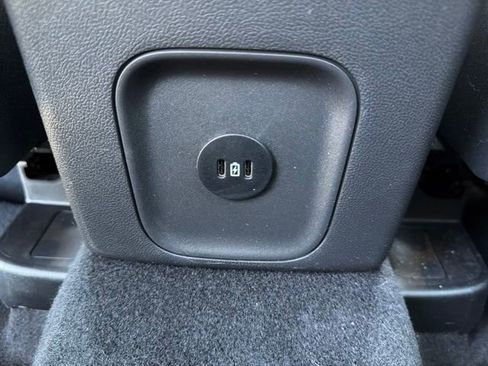 Used 2024 Ford Escape ST-Line w/ Tech Pack #1 FWD image 17
