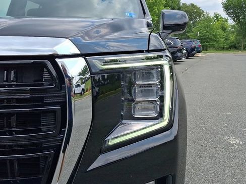 Used 2022 GMC Yukon SLE w/ Max Trailering Package AWD/4WD image 9