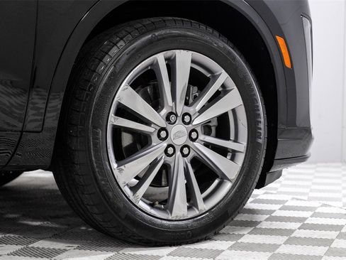 Used 2024 Cadillac XT6 Premium Luxury image 63