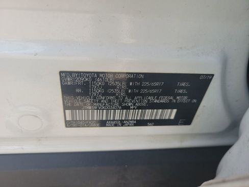 Certified 2019 Toyota RAV4 XLE image 37