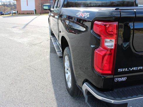 Used 2024 Chevrolet Silverado 1500 LTZ image 44