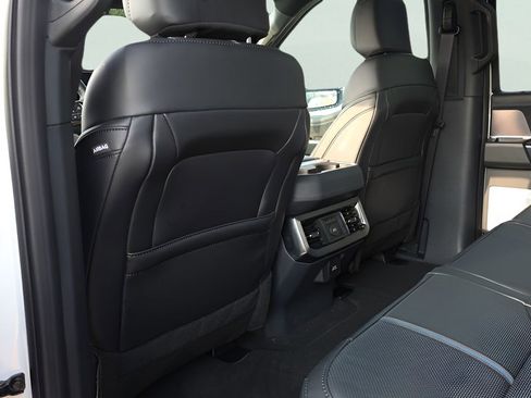 New 2026 Ford F250 Platinum image 16