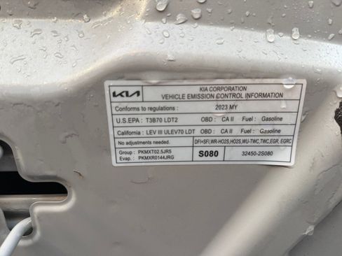 Used 2023 Kia Sorento S w/ Panoramic Sunroof Package image 28