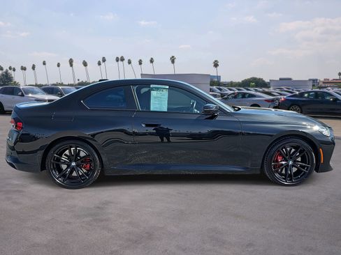 Used 2023 BMW M240i xDrive Coupe w/ Premium Package image 4