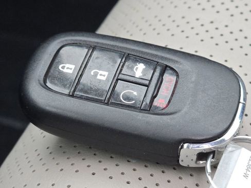 Used 2023 Honda Civic Touring image 33