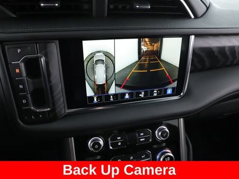 Used 2024 GMC Yukon XL Denali AWD/4WD image 27