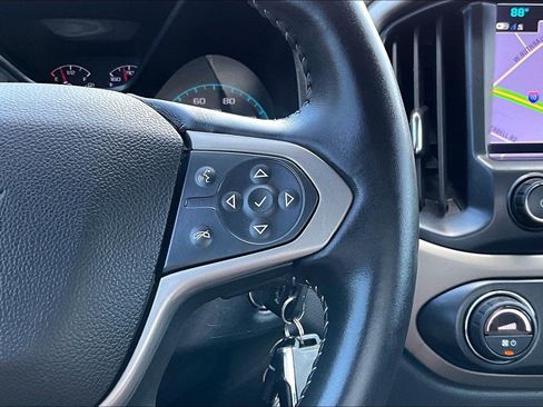 Used 2017 Chevrolet Colorado Z71 w/ Z71 Midnight Edition AWD/4WD image 20