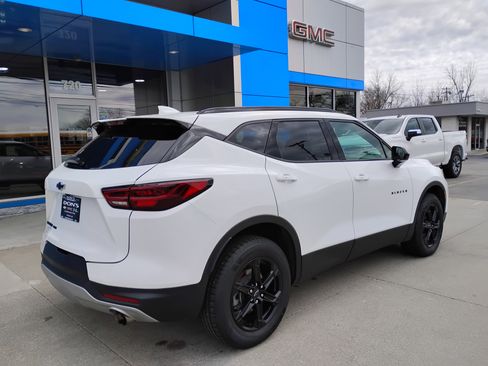 Used 2023 Chevrolet Blazer LT w/ Convenience Package image 36