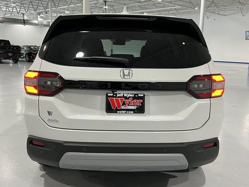 New 2025 Honda Pilot EX-L image 20