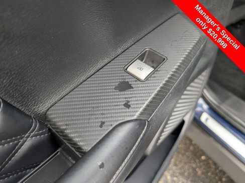 Used 2022 Mitsubishi Outlander SEL image 11