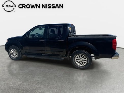Certified 2016 Nissan Frontier SV w/ SV Value Truck Package image 5