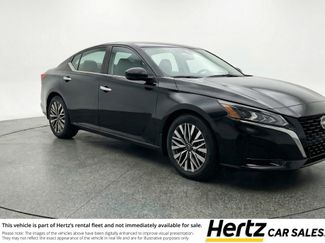 Used 2025 Nissan Altima 2.5 SV FWD video 1