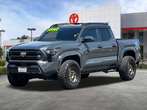 Used 2024 Toyota Tacoma SR5 RWD image 9