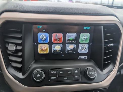 Used 2018 GMC Acadia Denali image 14