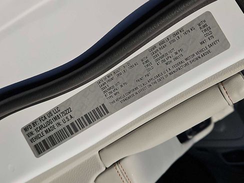 Used 2021 Jeep Grand Cherokee L Overland w/ Trailer Tow Group (B) image 38