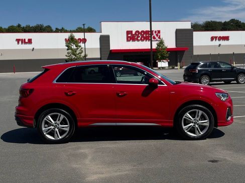 Used 2022 Audi Q3 2.0T Premium Plus w/ Premium Plus Package AWD/4WD image 7