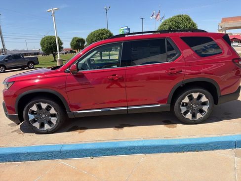 New 2026 Honda Pilot Elite image 5