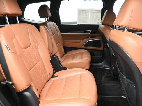 Used 2023 Kia Telluride SX Prestige X-Line AWD/4WD image 10
