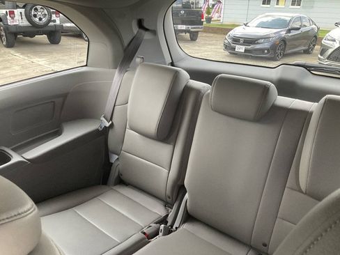 Used 2016 Honda Odyssey EX-L image 15