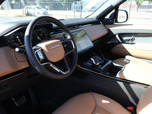 New 2026 Land Rover Range Rover Sport SE AWD/4WD image 29