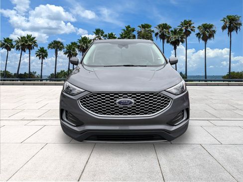 Certified 2023 Ford Edge SEL image 3