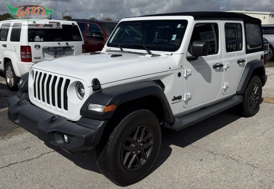 Used 2024 Jeep Wrangler Unlimited Sport AWD/4WD image 1