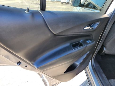 Used 2019 Chevrolet Equinox LT image 35