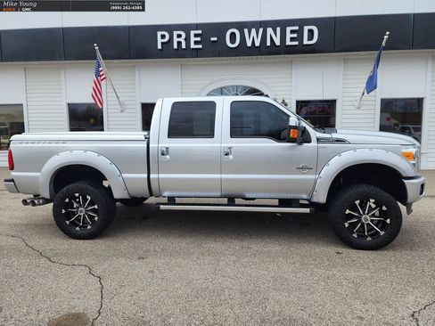 Used 2016 Ford F250 Platinum AWD/4WD image 4