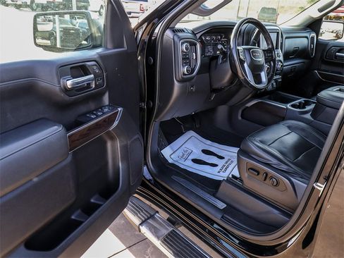 Used 2019 GMC Sierra 1500 SLT image 25