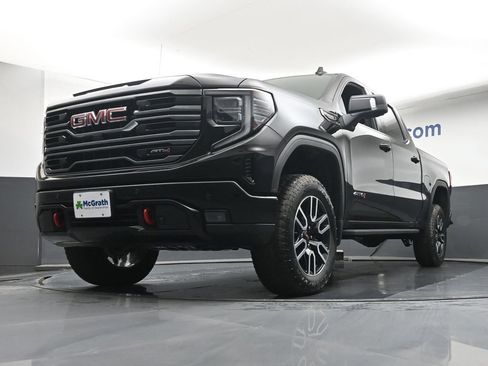 New 2026 GMC Sierra 1500 AT4 w/ AT4 Premium Package AWD/4WD image 6