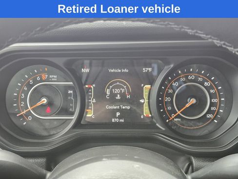Used 2025 Jeep Gladiator Sport AWD/4WD image 9