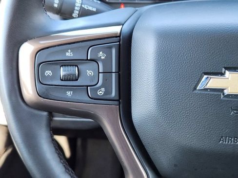 Used 2024 Chevrolet Tahoe High Country AWD/4WD image 30
