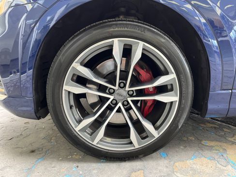 Used 2020 Audi SQ8 Prestige AWD/4WD image 26