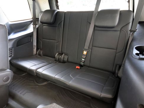 Used 2019 Chevrolet Tahoe LT RWD image 24