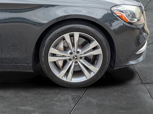 Used 2018 Mercedes-Benz S 560 4MATIC Sedan image 11