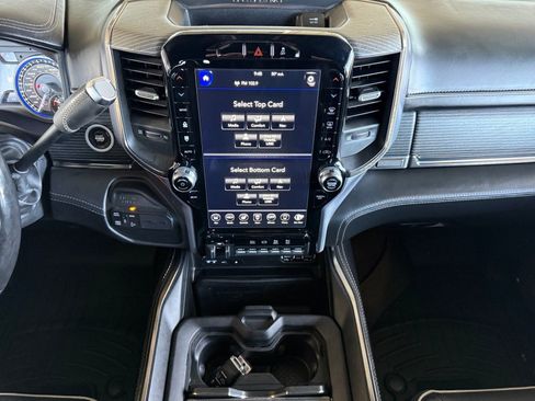 Used 2019 RAM 2500 Limited AWD/4WD image 15