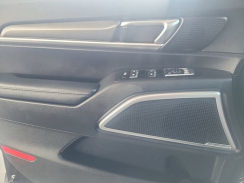 Used 2022 Kia Telluride S FWD image 21
